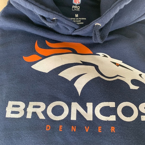 NFL ProLine Women’s Hoodie Denver Broncos Super Bowl 50 Navy Blue- gently used - Picture 2 of 4